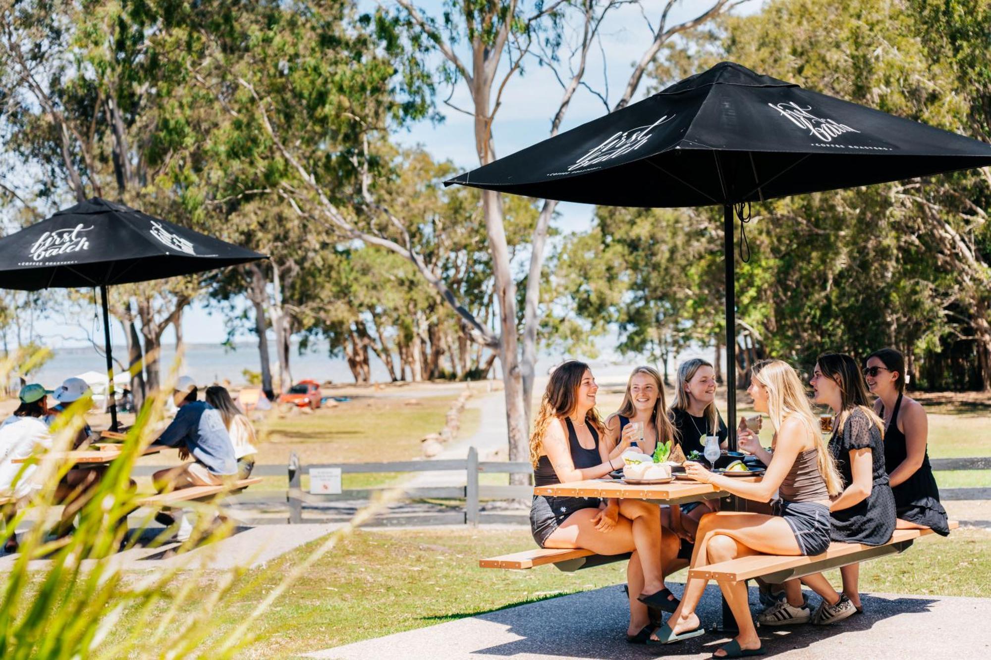 Kangarooms Noosa Everglades Cootharaba Buitenkant foto